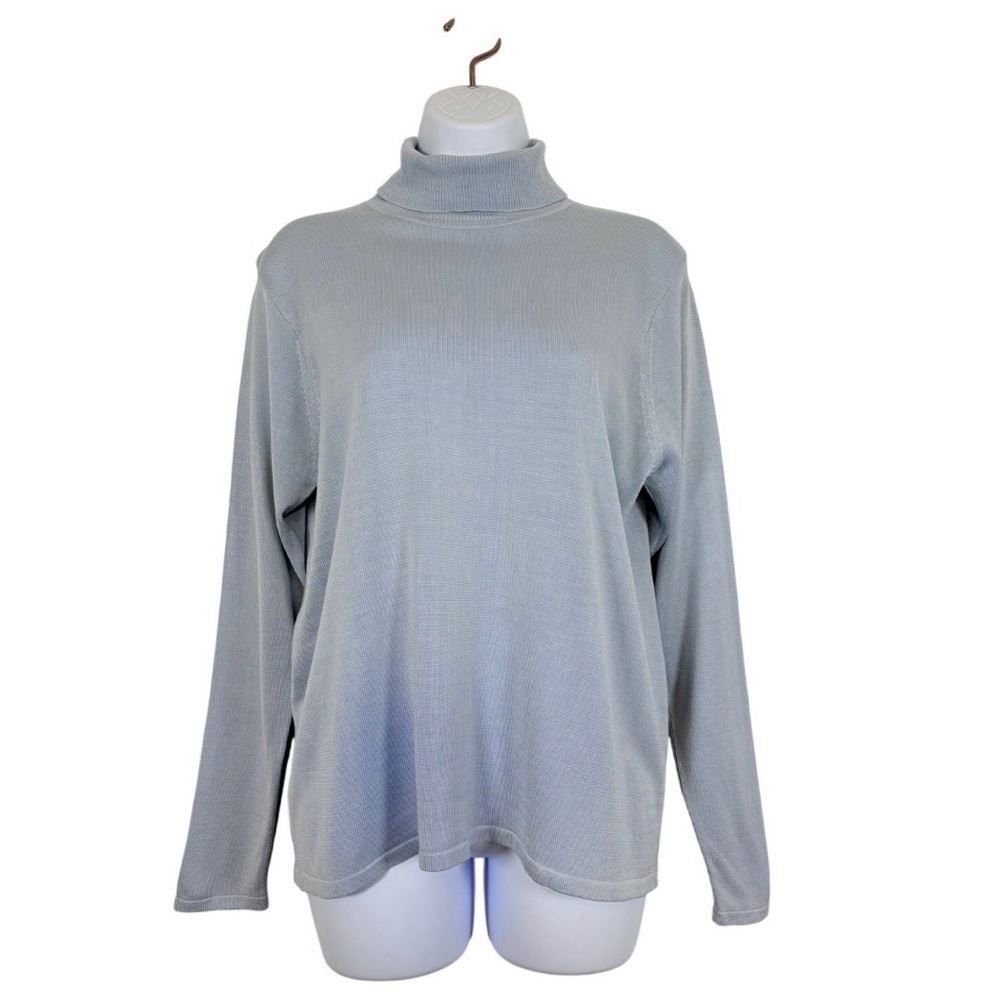 Bridgewater Classics 100% Silk Light Blue Turtleneck Sweater Women’s M
